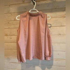 Yanzfushi | Pink Blouse w Cold Shoulder Detail
